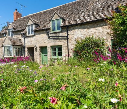 Bea's Cottage, 2 Bed Dog Friendly Holiday Cottage near Cirencester